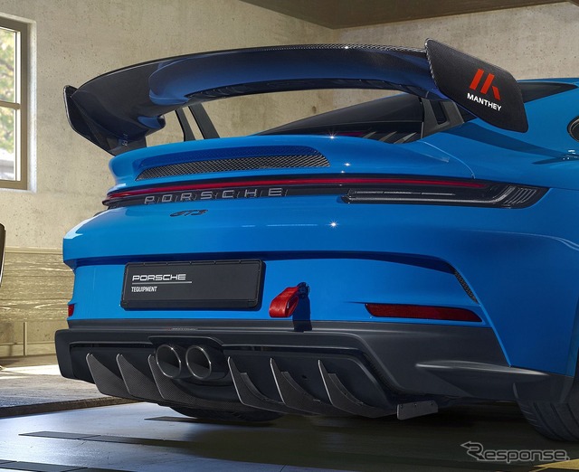 ポルシェ 911 GT3 新型の純正オプション「マンタイパフォーマンスキット」装着車