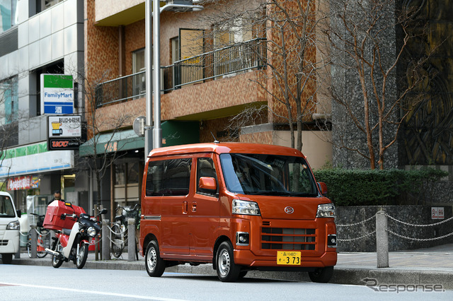 ダイハツ ハイゼットカーゴ 新型