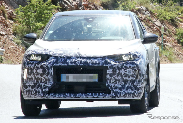 DS 3 クロスバック 改良新型プロトタイプ(スクープ写真)