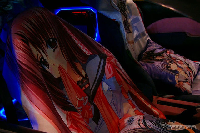 【東京オートサロン09】カスタマイズカーの歴史に「痛車」も加わる