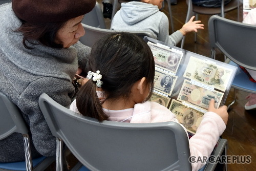 町のクルマ屋さんでお勉強? 家族みんなで「暮らしのヒント」を学ぶ… 奈良市・ガラージュモリ