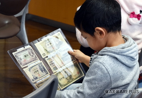 町のクルマ屋さんでお勉強? 家族みんなで「暮らしのヒント」を学ぶ… 奈良市・ガラージュモリ