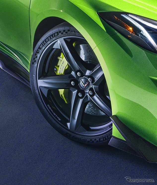 シボレー・コルベット Z06 新型のミントグリーン仕様