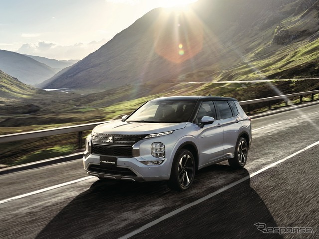 三菱アウトランダーPHEV