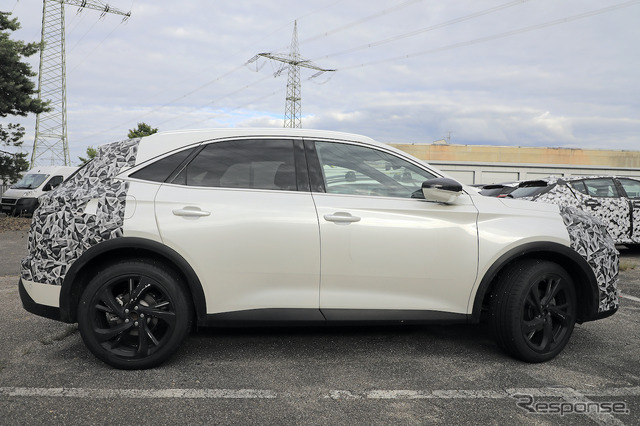 DS 7 クロスバック 改良新型プロトタイプ(スクープ写真)