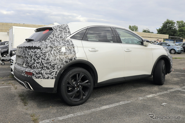 DS 7 クロスバック 改良新型プロトタイプ(スクープ写真)
