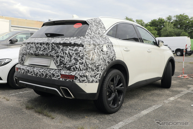 DS 7 クロスバック 改良新型プロトタイプ(スクープ写真)