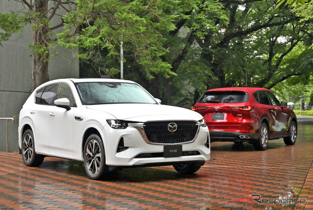 マツダ CX-60 XD ハイブリッド プレミアムモダン(左)とXD Lパッケージ(右)