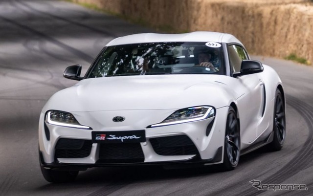トヨタ GR スープラ の6速MT車(グッドウッド2022)