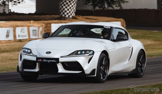 トヨタ GR スープラ の6速MT車(グッドウッド2022)