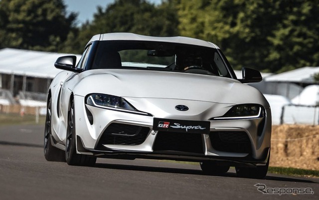 トヨタ GR スープラ の6速MT車(グッドウッド2022)