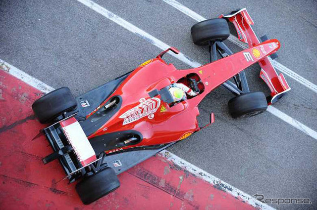 ［写真蔵］フェラーリF1、「F60」を公式発表