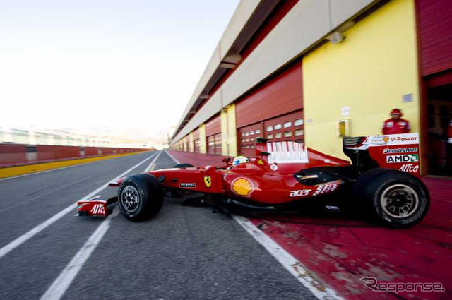 ［写真蔵］フェラーリF1、「F60」を公式発表