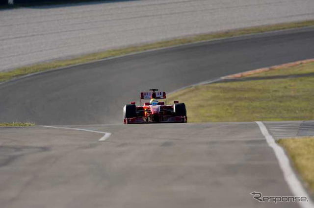 ［写真蔵］フェラーリF1、「F60」を公式発表