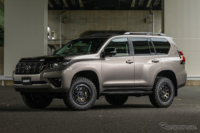 ランドクルーザープラド×レイズ チームデイトナ M9/ホイールスペック=17×8J IN20、タイヤサイズ=265/70R17