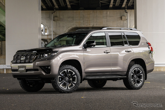 ランドクルーザープラド×レイズ チームデイトナ BB06S/ホイールスペック=20×9.0J IN18、タイヤサイズ=275/55R20