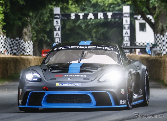 ポルシェ 718 ケイマン GT4 e パフォーマンス(グッドウッド2022)