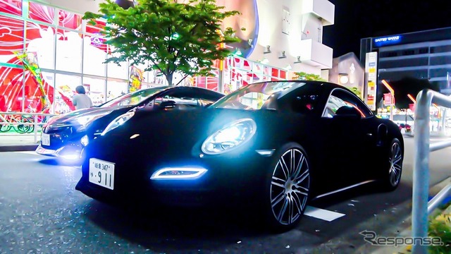 世界一黒い車(ポルシェ911)