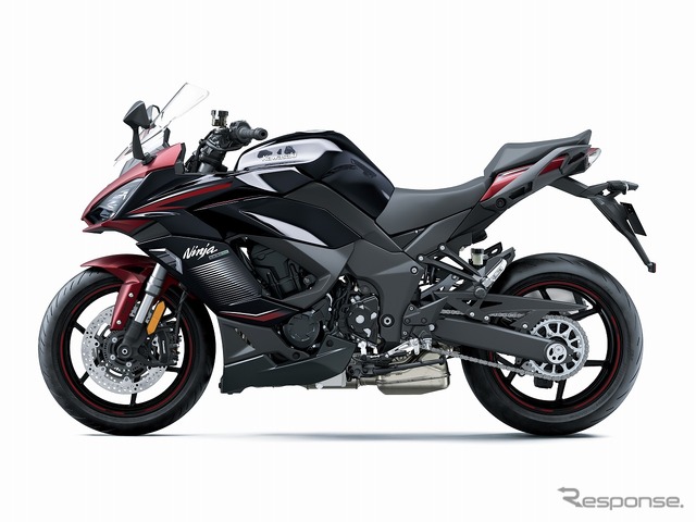 カワサキ Ninja 1000SX(メタリックマットソブリンレッド×メタリックディアブロブラック)
