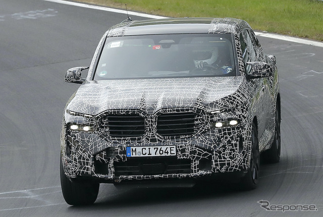 BMWの最高級SUV「XM」プロトタイプ(スクープ写真)