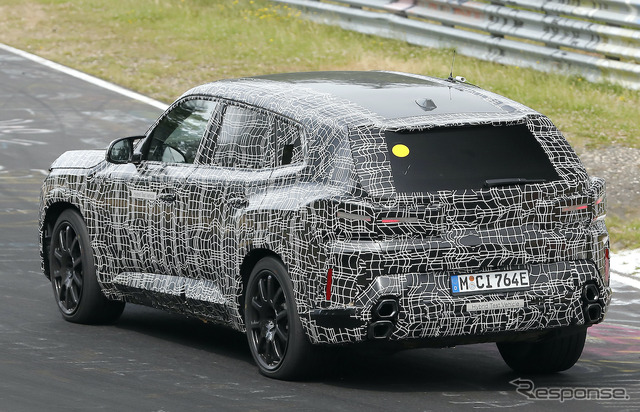 BMWの最高級SUV「XM」プロトタイプ(スクープ写真)