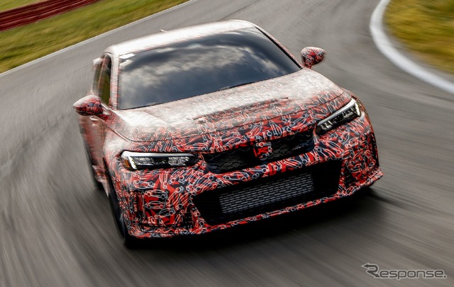 ホンダ・シビック・タイプR 新型のプロトタイプ