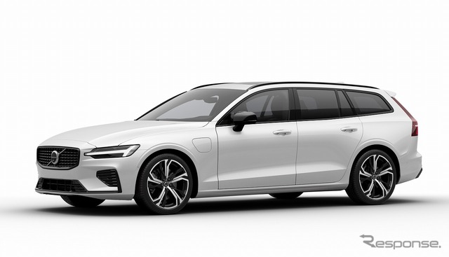 ボルボ V60 リチャージ アルティメット T6 AWD プラグインハイブリッド