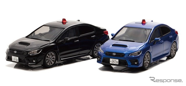 スバル WRX S4 2.0GT Eye Sight 2018 青森県警察交通部交通機動隊車両(左)/2019 埼玉県警察高速道路交通警察隊車両(右)