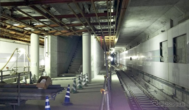 東急としてはおよそ20年ぶりの新駅となる新綱島駅の工事状況。