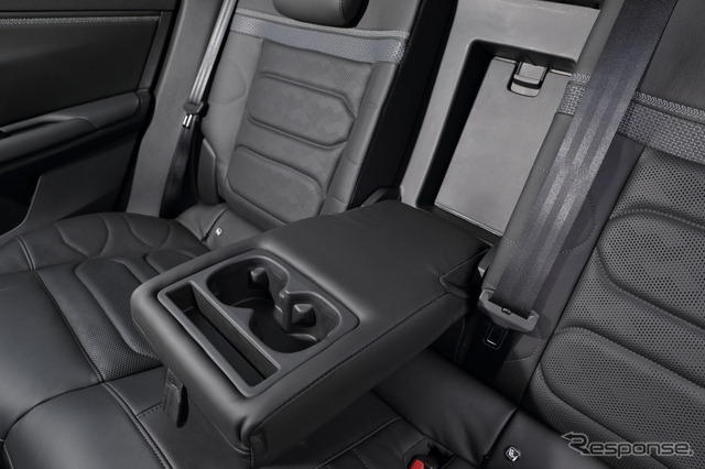 シトロエン C5 X ピュアテック180(海外仕様)
