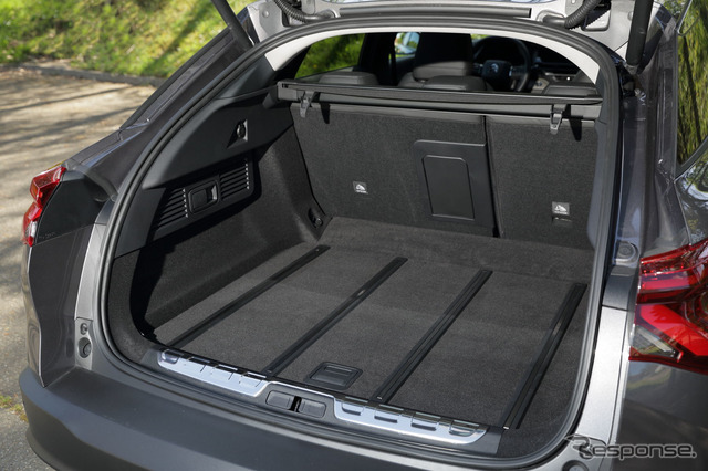 シトロエン C5 X ピュアテック180(海外仕様)