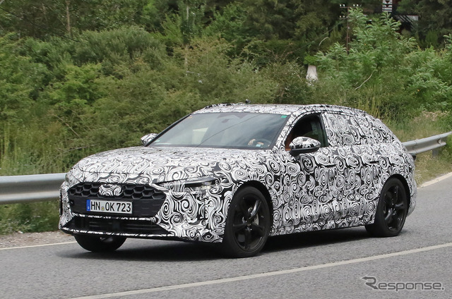 アウディ RS4アバント 次期型プロトタイプ(スクープ写真)