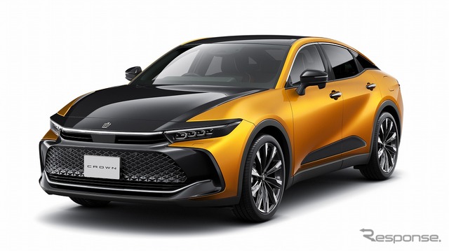 トヨタ クラウン(クロスオーバー) RS アドバンスド(ブラック×プレシャスレイ)<オプション装着車>