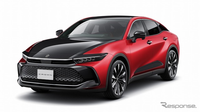 トヨタ クラウン(クロスオーバー) RS(ブラック×エモーショナルレッドII)<オプション装着車>