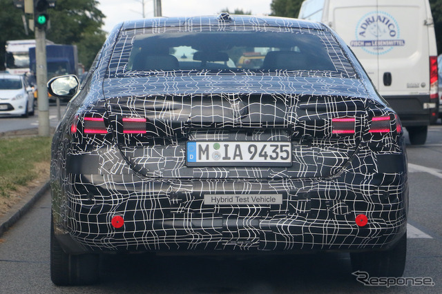 BMW 5シリーズ 次期型プロトタイプ(スクープ写真)