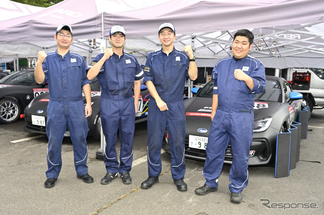 トヨタGAZOOレーシング GR86/BRZ Cup参戦のレカロレーシング