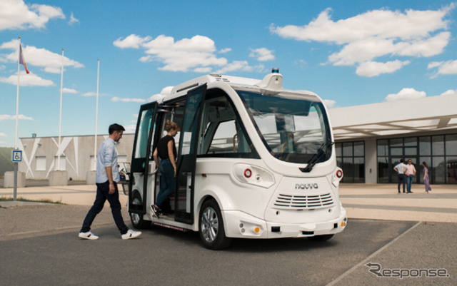 自動運転車両EVO（NAVYA社）