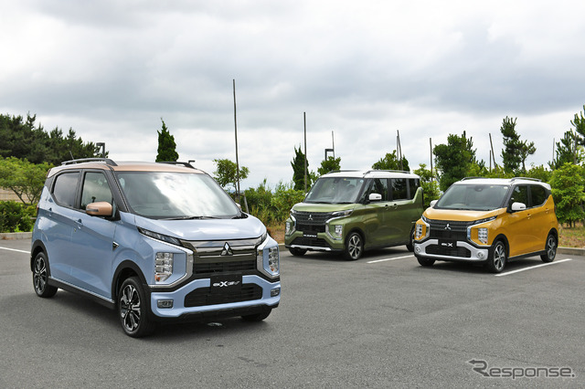 三菱 eKクロスEV(左)とeKシリーズ