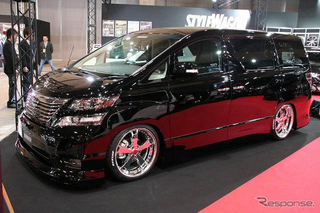 【東京オートサロン09】写真蔵…STYLEWAGON アルファード & ヴェルファイア