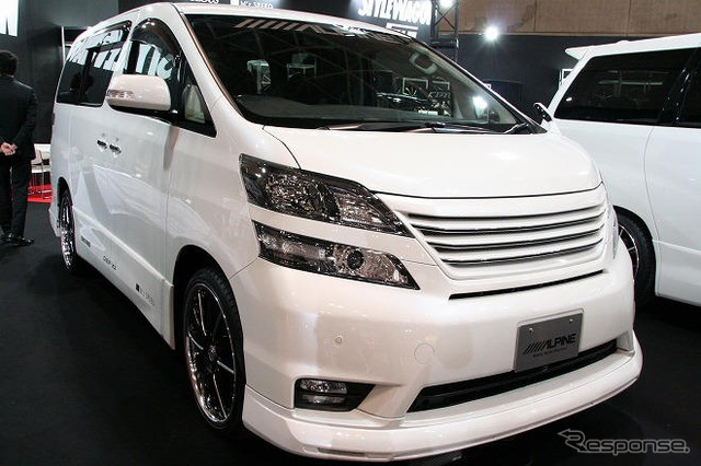 【東京オートサロン09】写真蔵…STYLEWAGON アルファード & ヴェルファイア