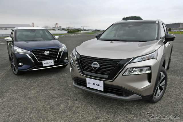日産 エクストレイル 新型(右)とキックス 改良新型