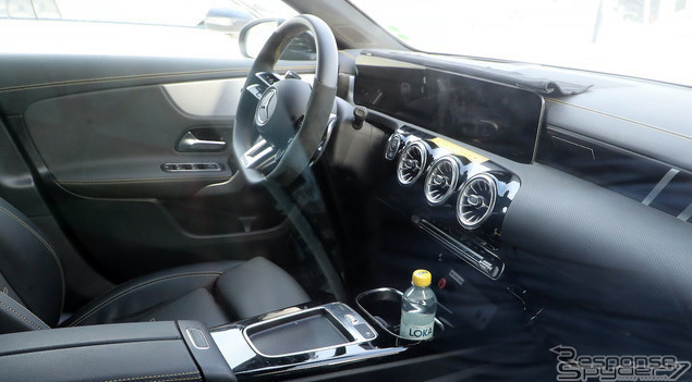 メルセデス AMG A45 改良新型プロトタイプ(スクープ写真)
