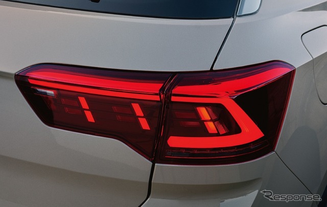 VW Tロック LEDテールランプ(ダイナミックターン インジケーター付)