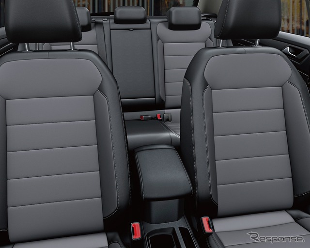 VW Tロック TSI/TDI スタイル シート(プラチナムグレー/ブラック/レザー)