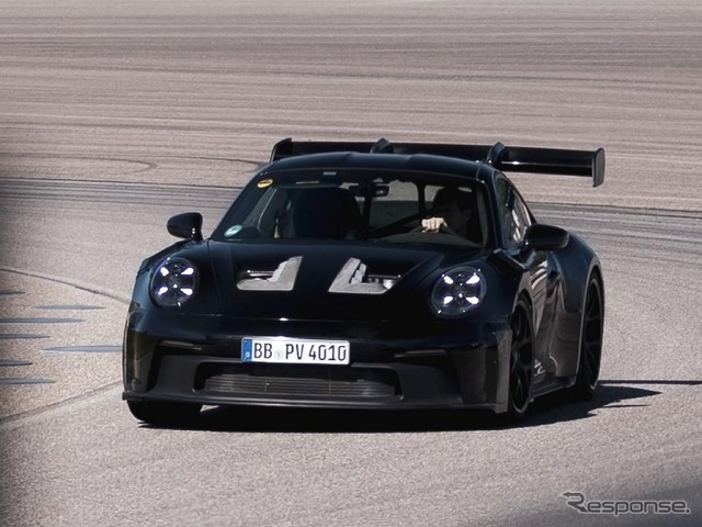 ポルシェ 911 GT3 RS 新型のプロトタイプ