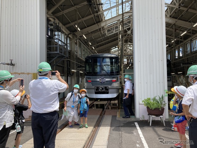 親子で社会科見学! 千住検車区