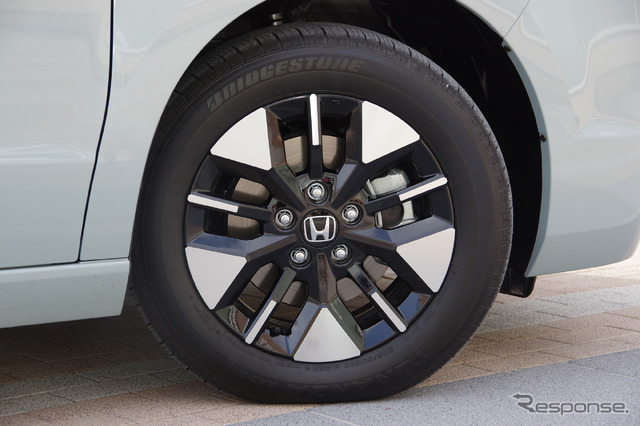 ホンダ ステップワゴン 新型(AIR e:HEV)