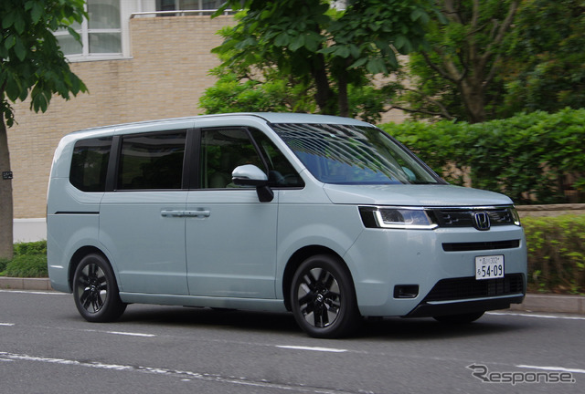 ホンダ ステップワゴン 新型(AIR e:HEV)