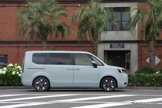 ホンダ ステップワゴン 新型(AIR e:HEV)