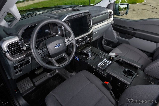 フォード F-150 ライトニング PRO SSV